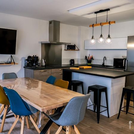 L'Appartement De Jeanne Кимпер Екстериор снимка