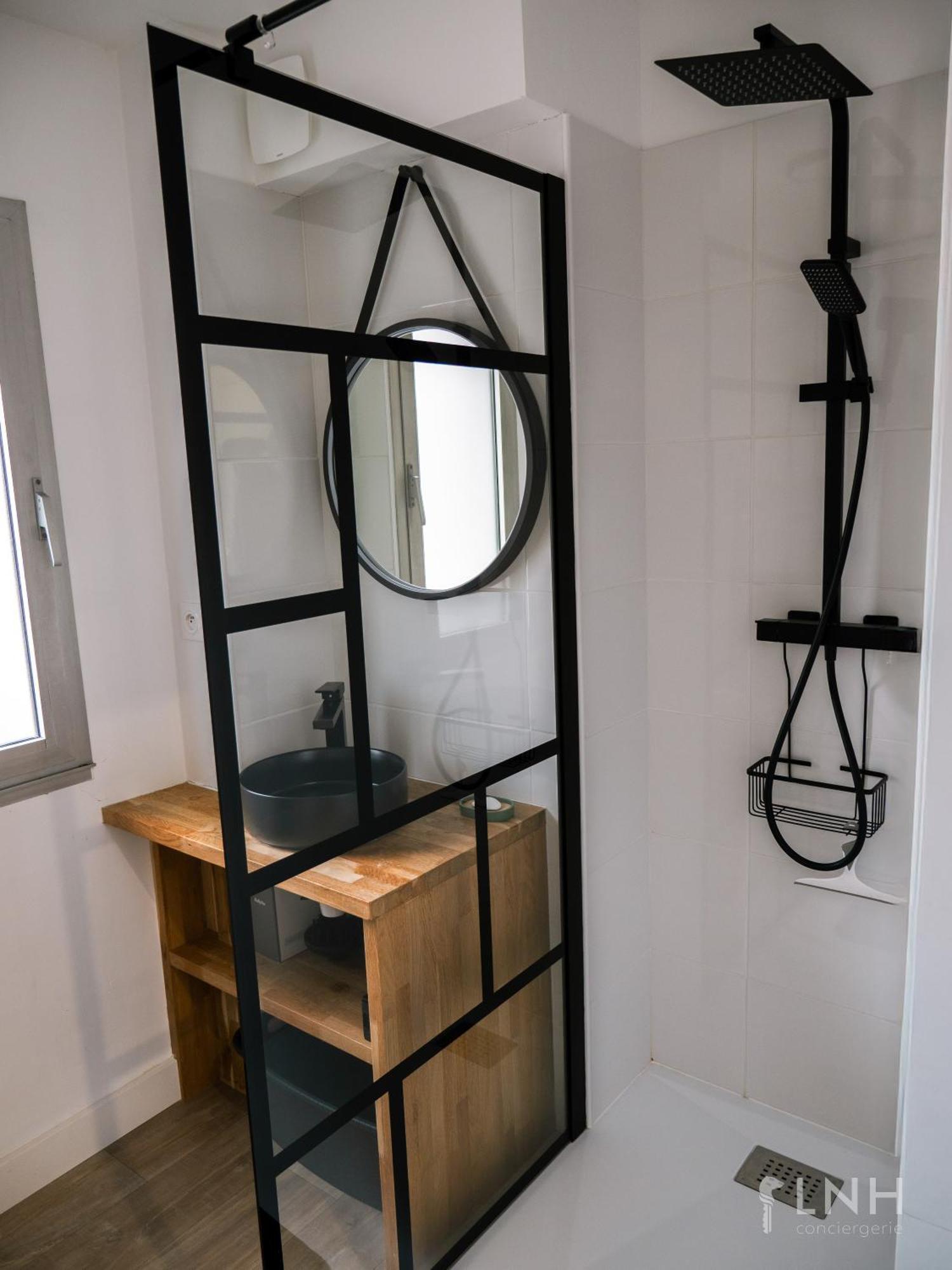 L'Appartement De Jeanne Кимпер Екстериор снимка